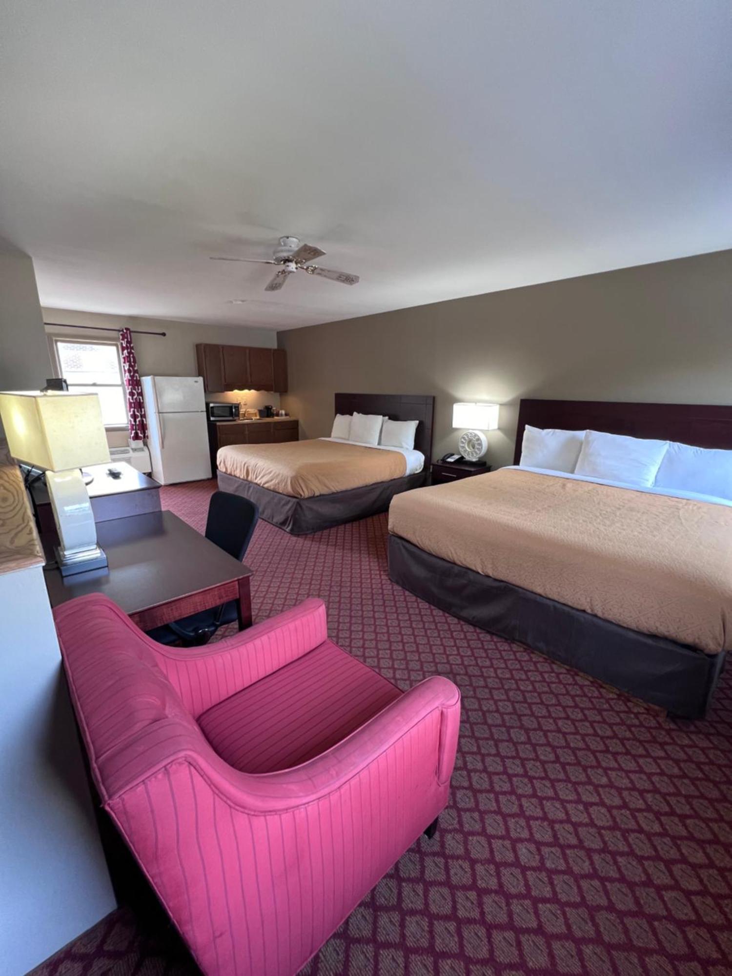 Rodeway Inn & Suites هرشي، بنسيلفانيا المظهر الخارجي الصورة