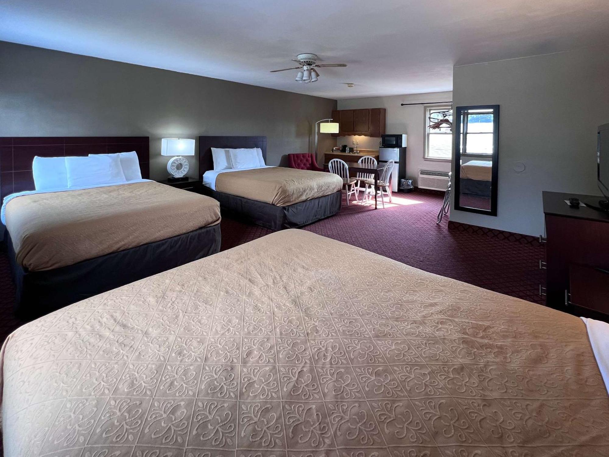 Rodeway Inn & Suites هرشي، بنسيلفانيا المظهر الخارجي الصورة
